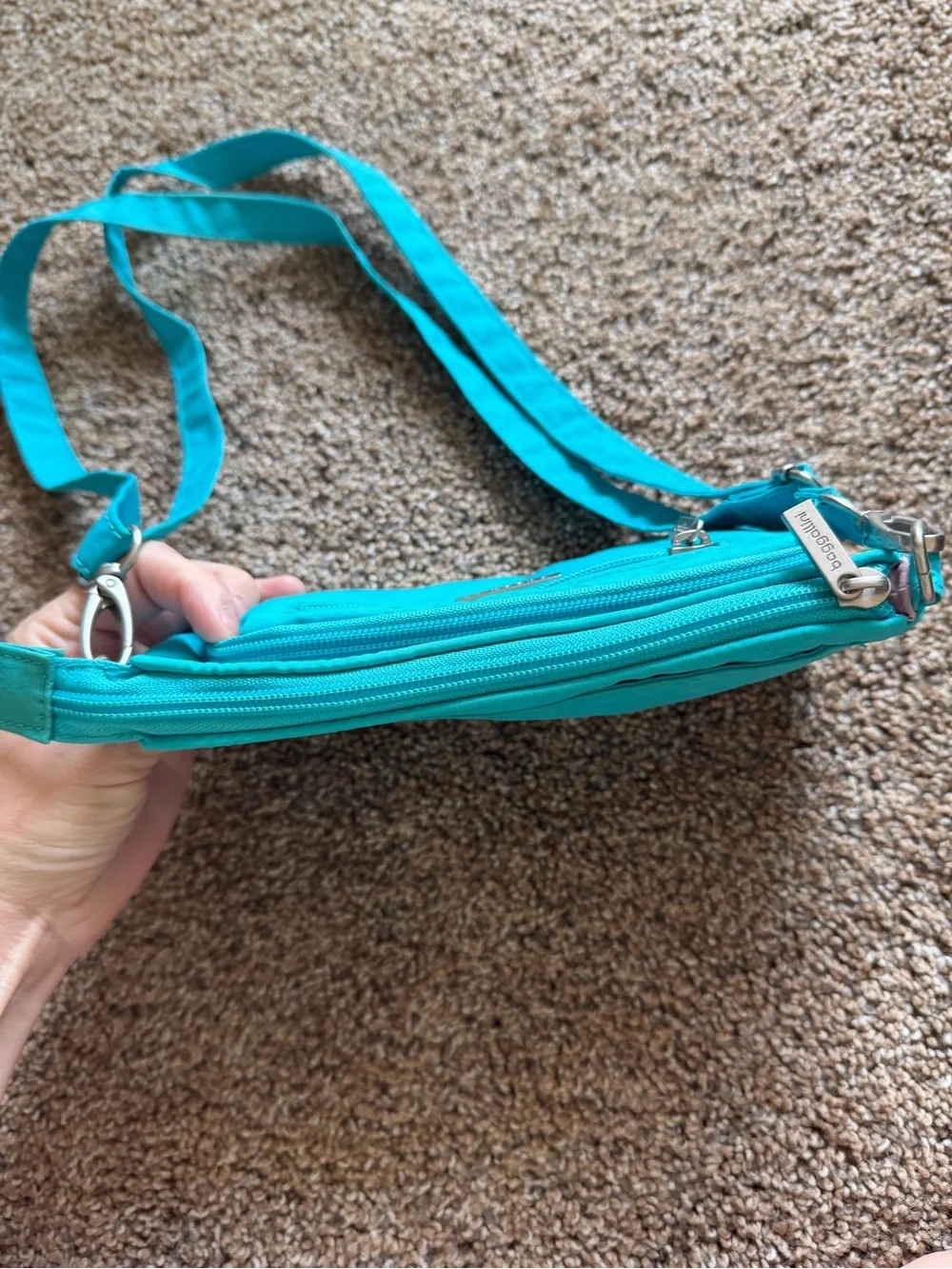 BAGGALLINI Bright Teal Turquoise Small Nylon Zippered Crossbody Shoulder Bag
